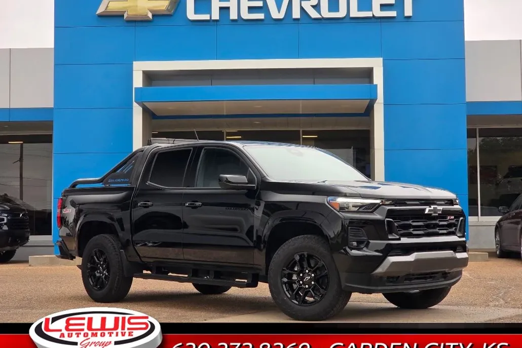 2025 Chevrolet Colorado Z71 photo 1