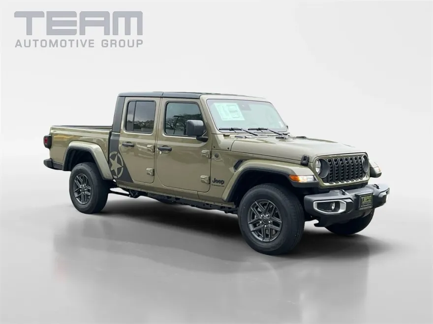 2025 Jeep Gladiator Sport photo 1