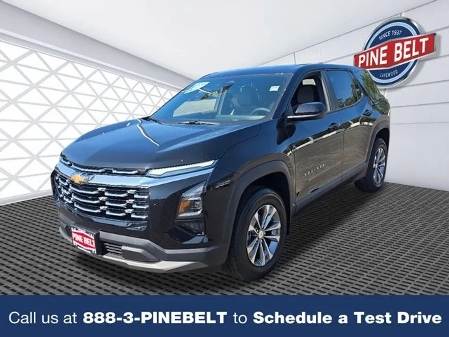 2026 Chevrolet Equinox LT photo 1