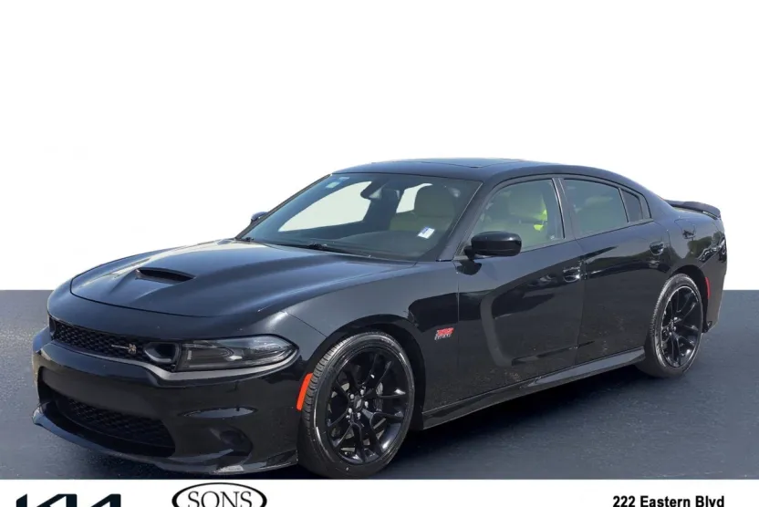 2022 Dodge Charger Scat Pack photo 1