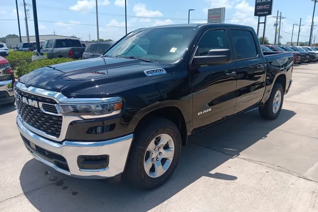 2025 Ram 1500 Tradesman photo 1