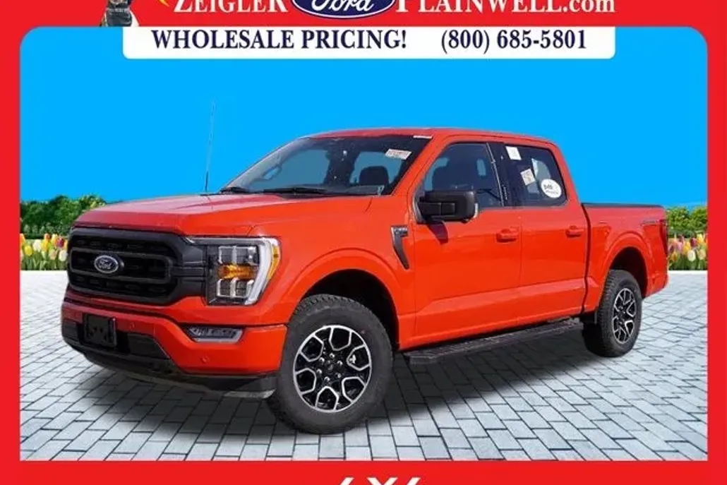 2023 Ford F-150 XLT photo 1