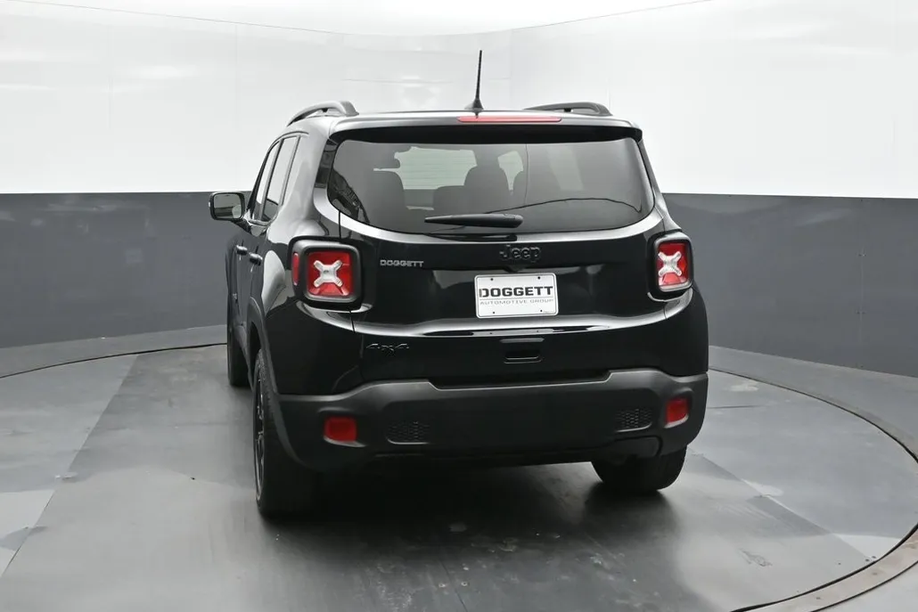 2023 Jeep Renegade Altitude photo 1