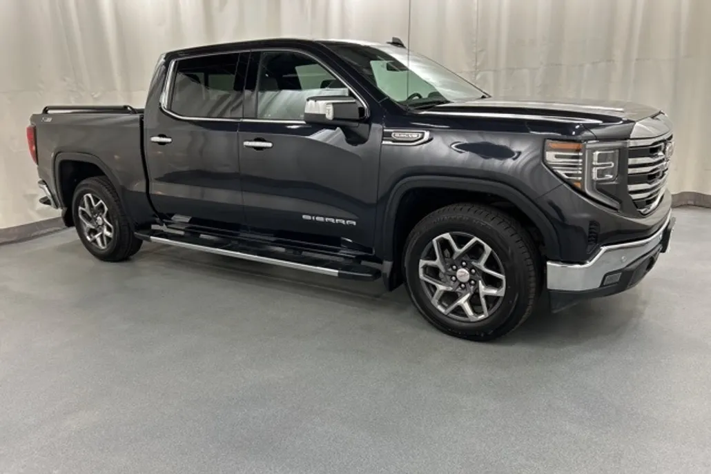 2022 Gmc Sierra 1500 SLT photo 1