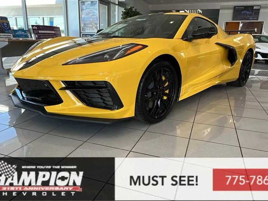 2025 Chevrolet Corvette Stingray 2LT photo 1