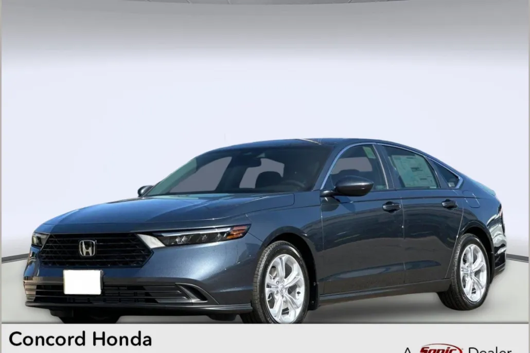 2025 Honda Accord LX photo 1