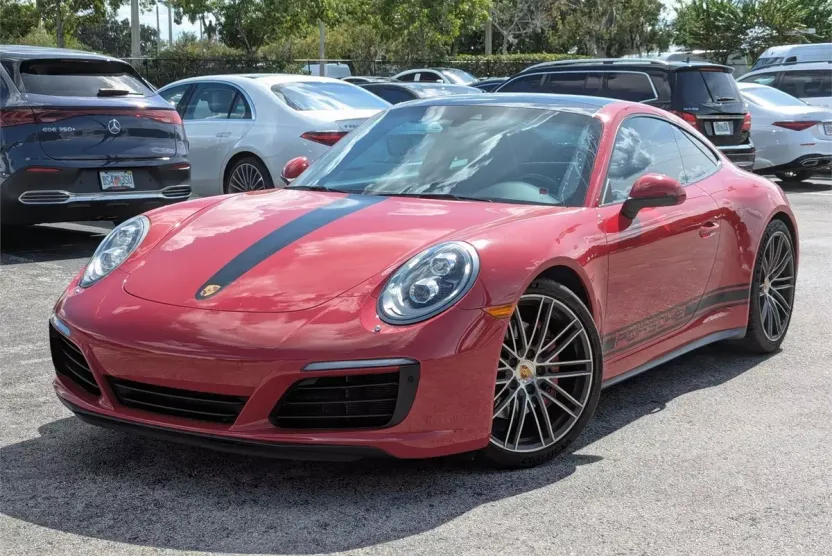 2017 Porsche 911 4S Coupe photo 1