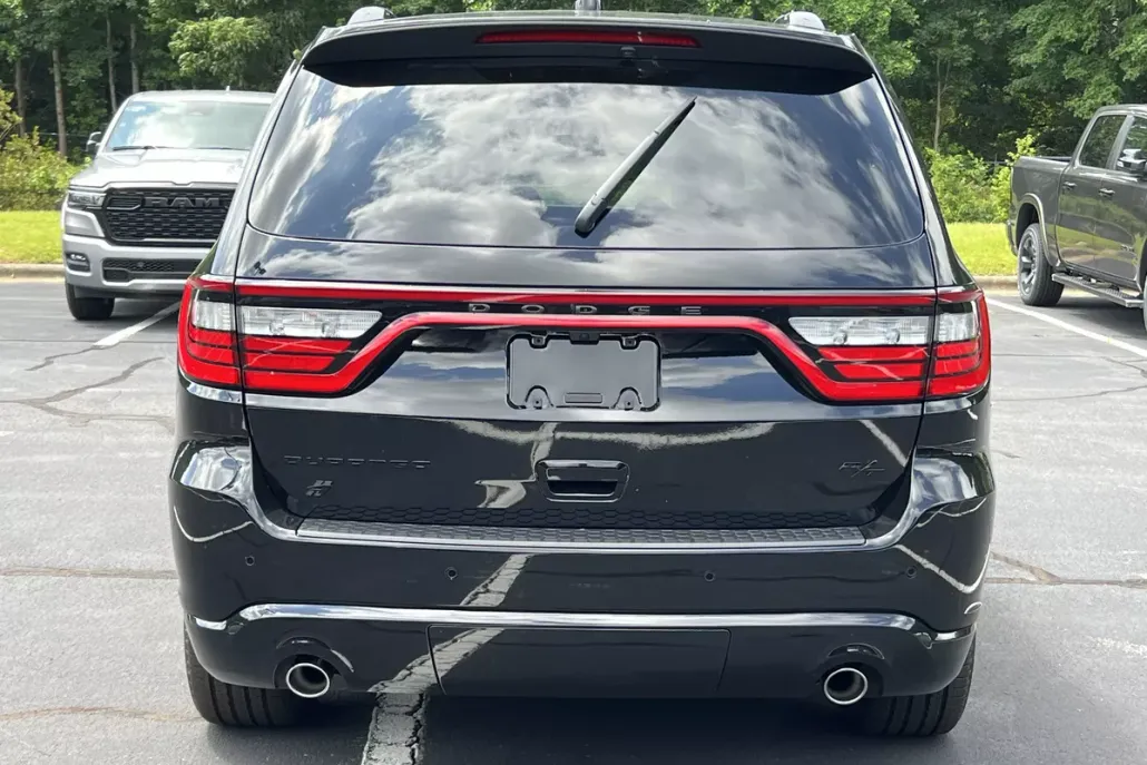 2025 Dodge Durango R/T photo 1