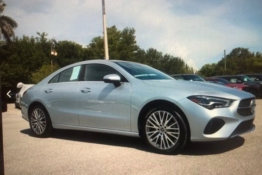 2025 Mercedes Benz CLA 250 photo 1