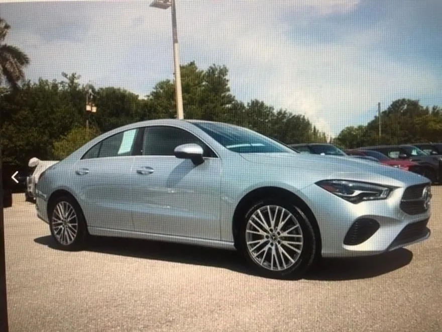 2025 Mercedes Benz CLA 250 photo 1