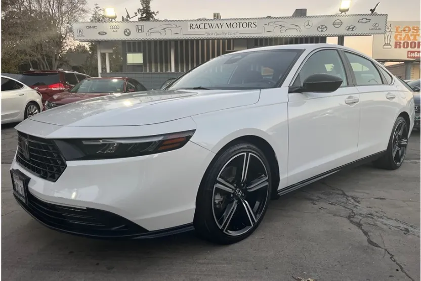2024 Honda Accord Hybrid Sport photo 1
