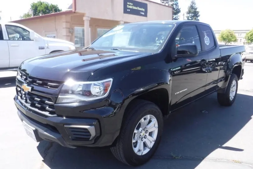2022 Chevrolet Colorado LT photo 1