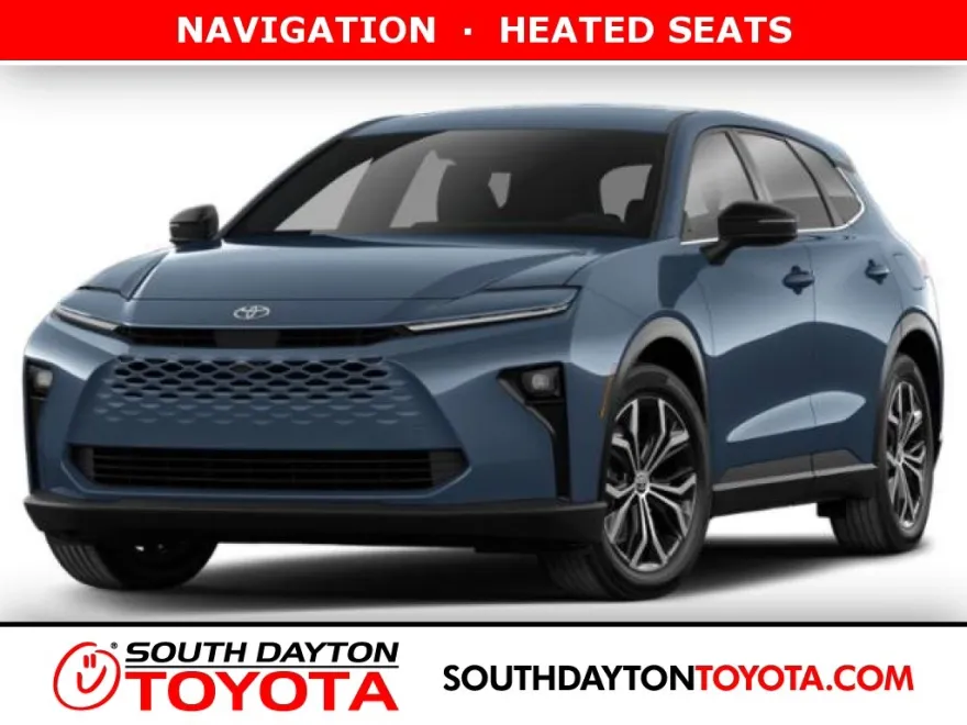 2025 Toyota Crown Signia XLE photo 1