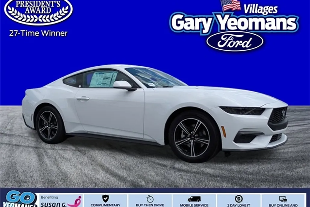 2025 Ford Mustang EcoBoost photo 1