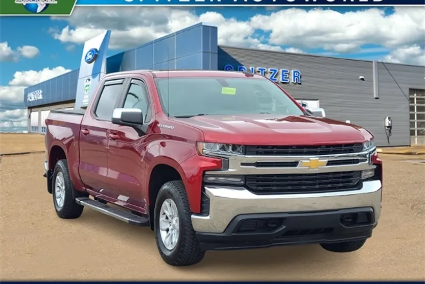 2021 Chevrolet Silverado 1500 LT photo 1