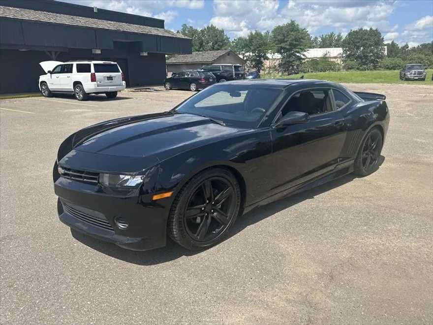 2015 Chevrolet Camaro LS photo 1