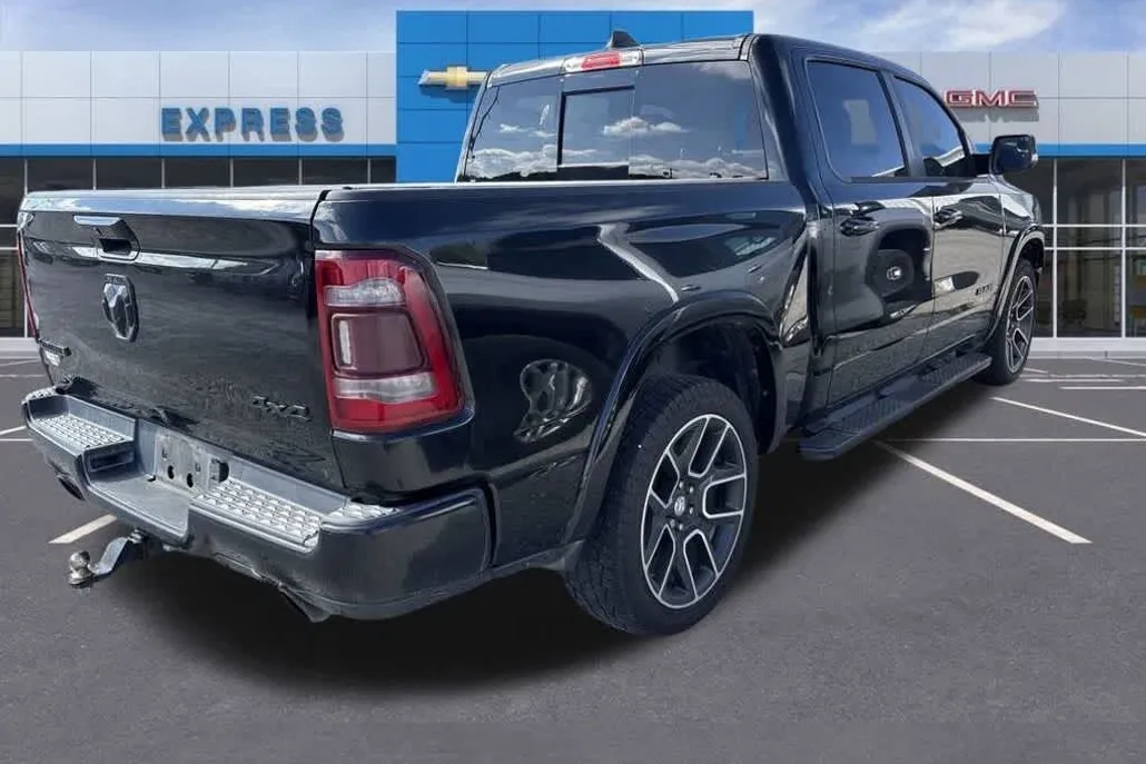 2019 Ram 1500 Laramie photo 1
