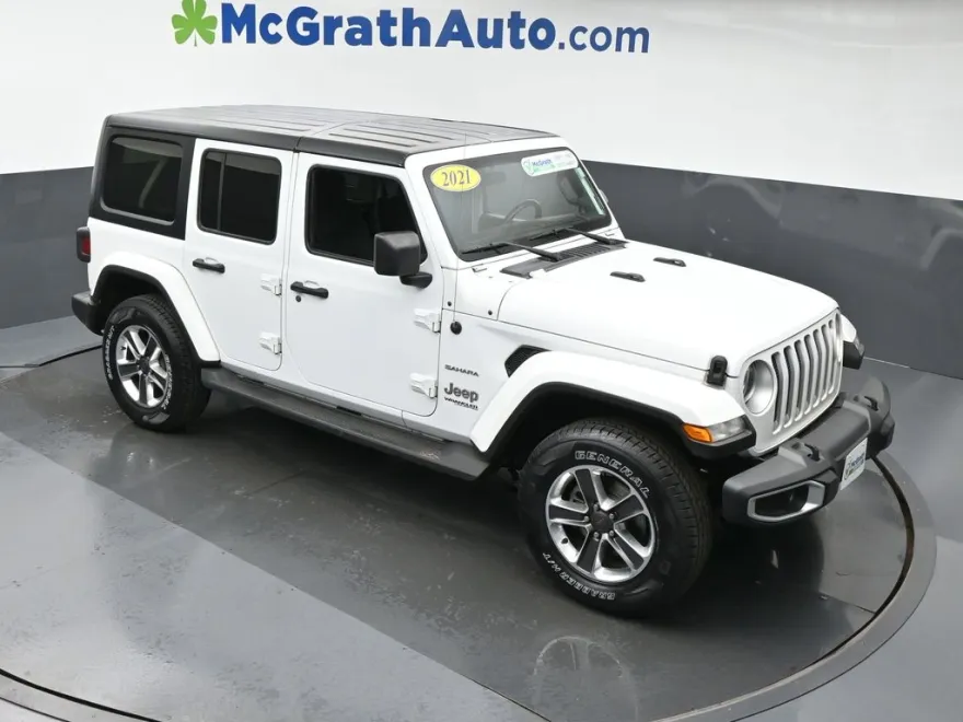2021 Jeep Wrangler Unlimited Sahara photo 1