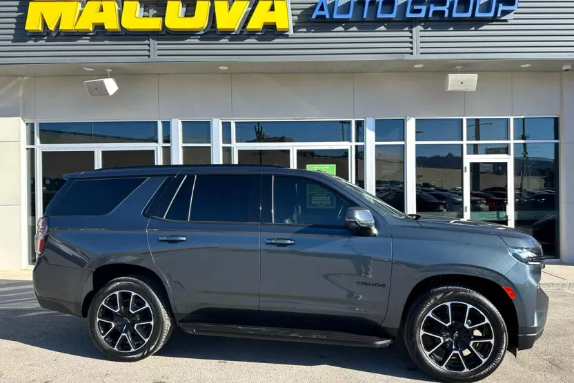 2021 Chevrolet Tahoe RST photo 1