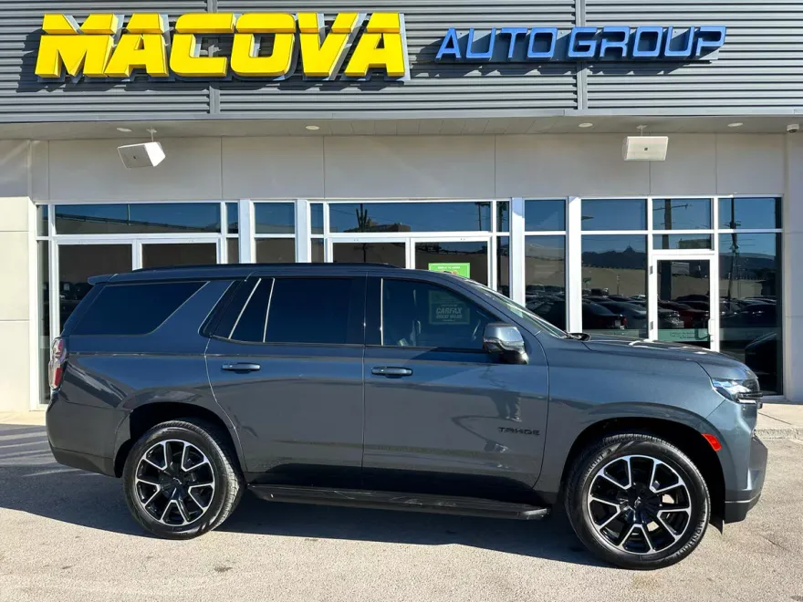 2021 Chevrolet Tahoe RST photo 1