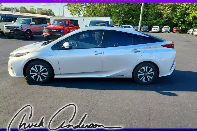 2018 Toyota Prius Prime Plus Premium Advanced photo 1