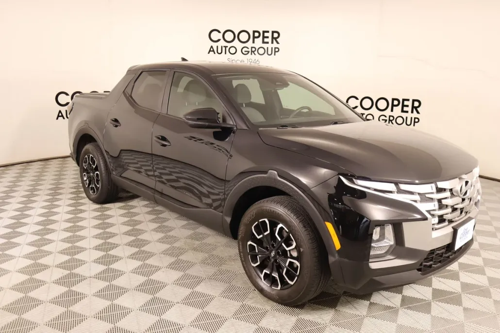 2023 Hyundai Santa Cruz SE photo 1