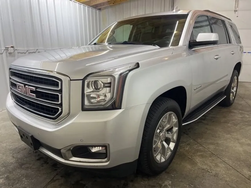 2019 Gmc Yukon SLT photo 1