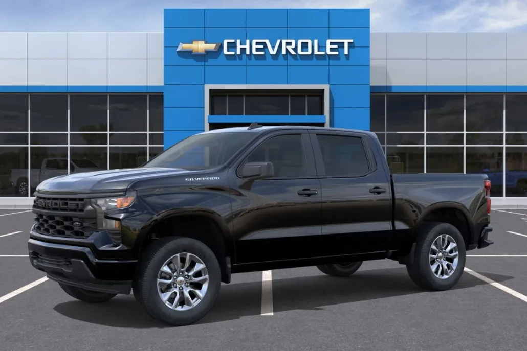 2026 Chevrolet Silverado 1500 Custom photo 1