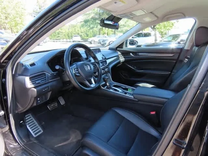 2022 Honda Accord Sport SE photo 1