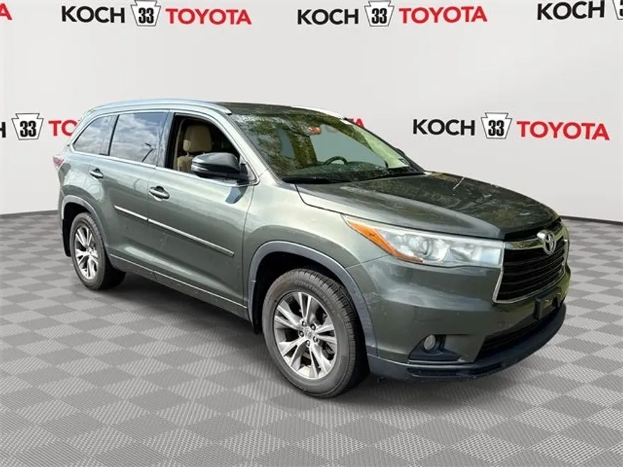2015 Toyota Highlander XLE photo 1