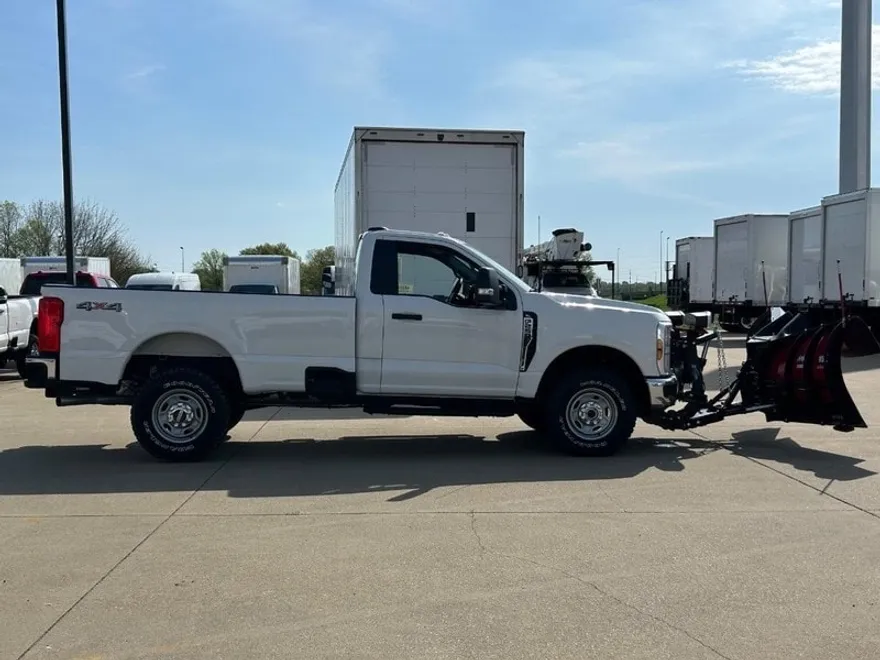 2024 Ford F-250 XL photo 1