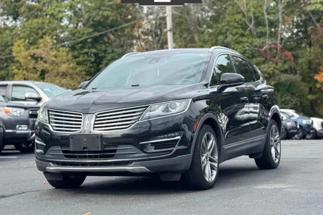 2015 Lincoln MKC Base photo 1