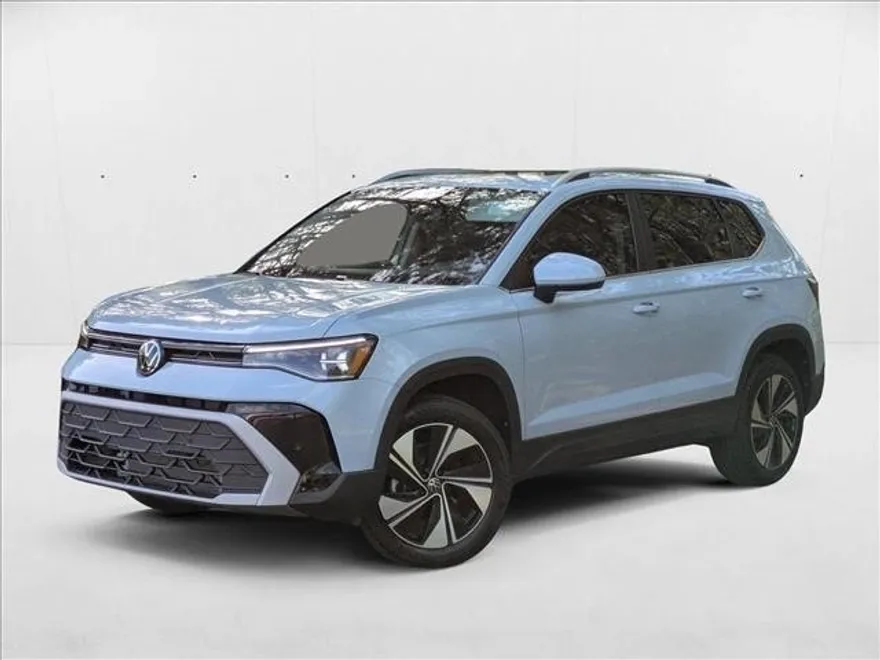 2025 Volkswagen Taos SE photo 1