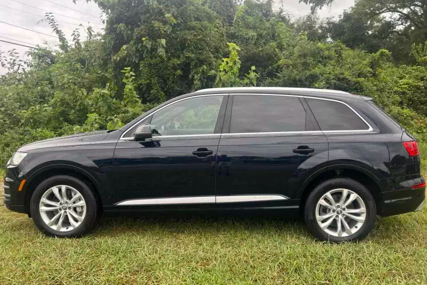 2017 Audi Q7 Premium Plus photo 1