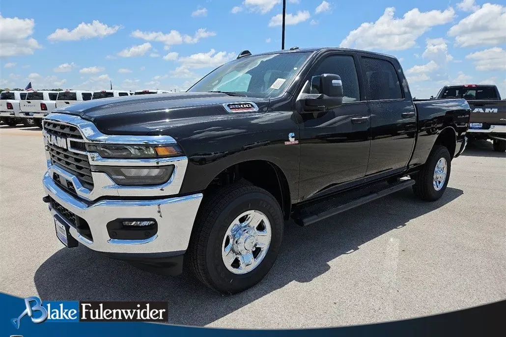 2025 Ram 2500 Tradesman photo 1