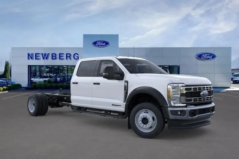 2026 Ford F-550 XL photo 1