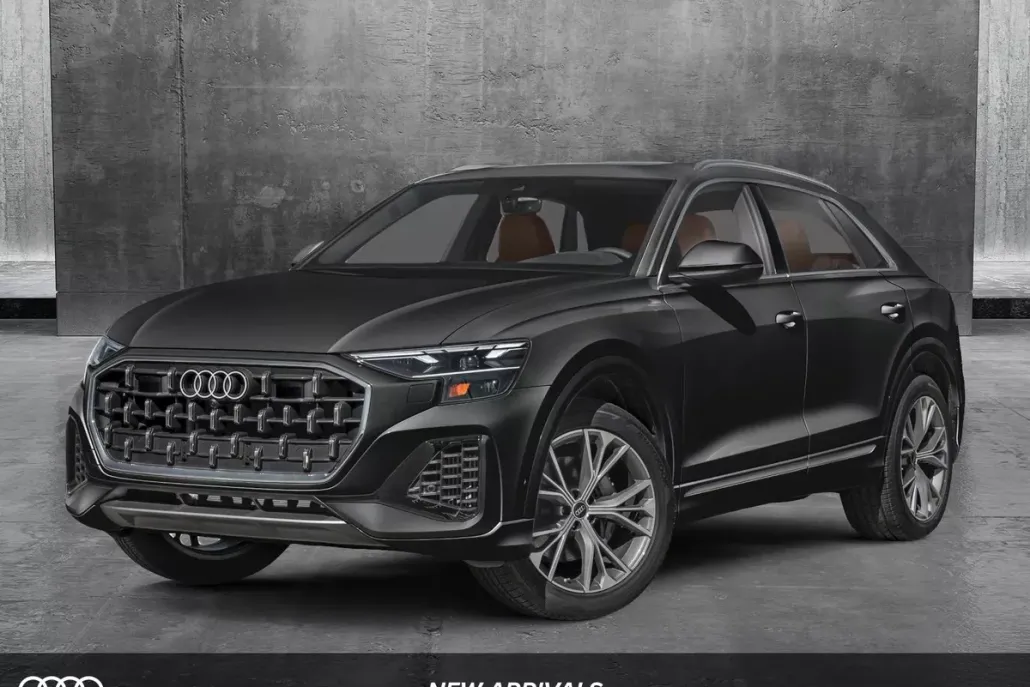 2025 Audi Q8 55 Premium Plus photo 1