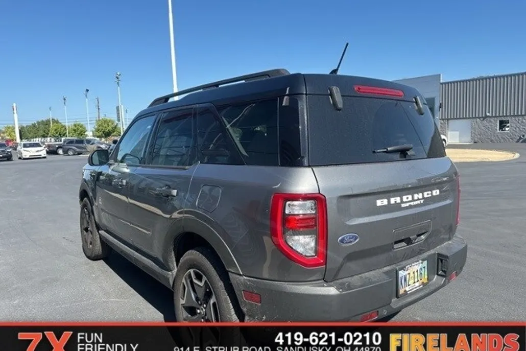 2021 Ford Bronco Sport Outer Banks photo 1