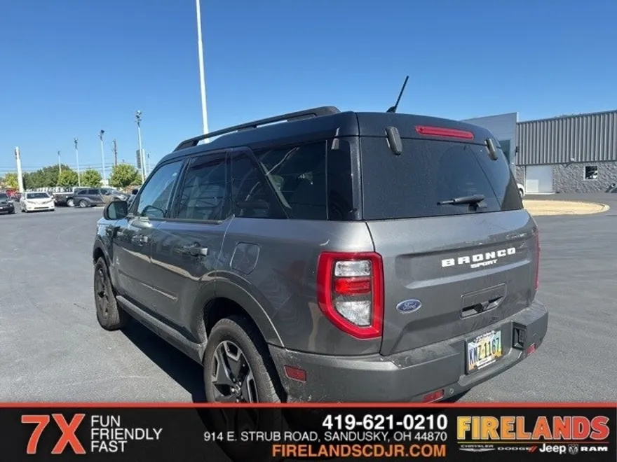 2021 Ford Bronco Sport Outer Banks photo 1