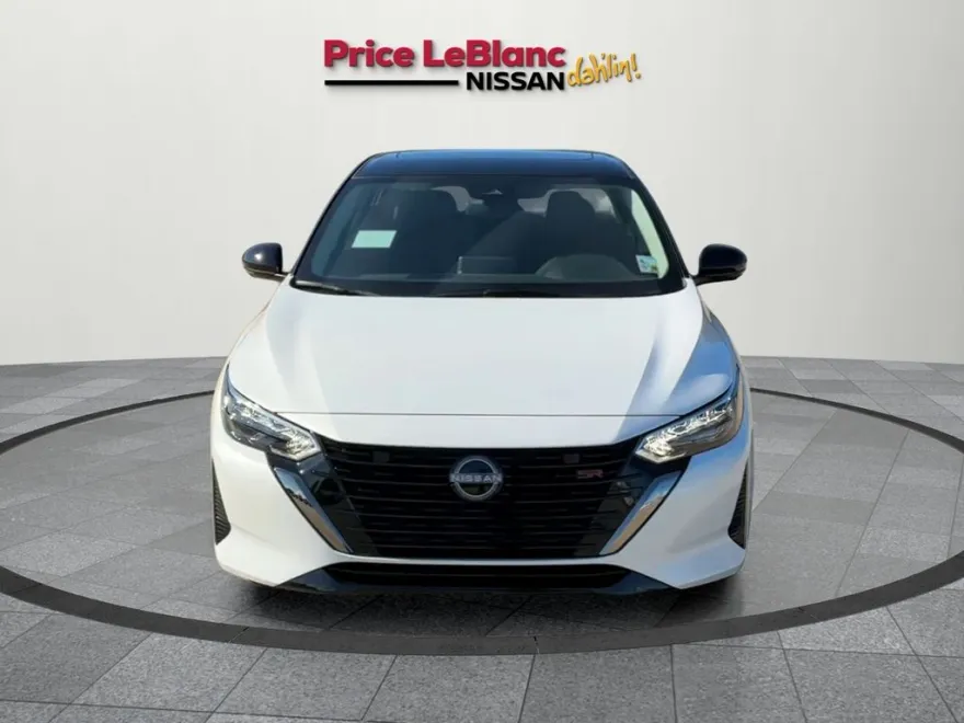 2025 Nissan Sentra SR photo 1