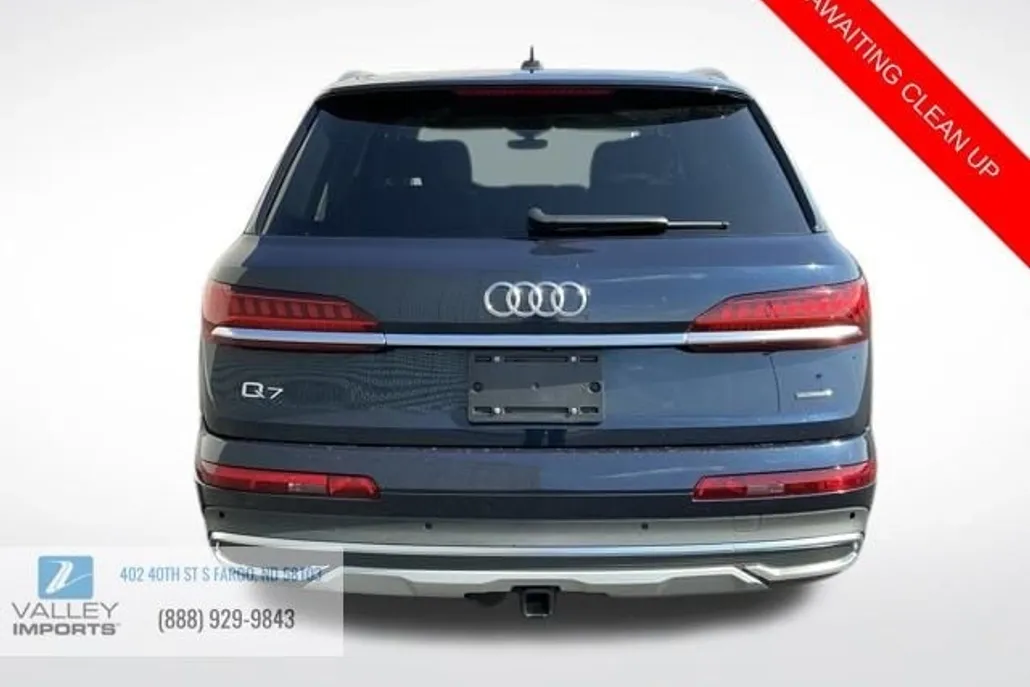 2023 Audi Q7 45 Premium photo 1
