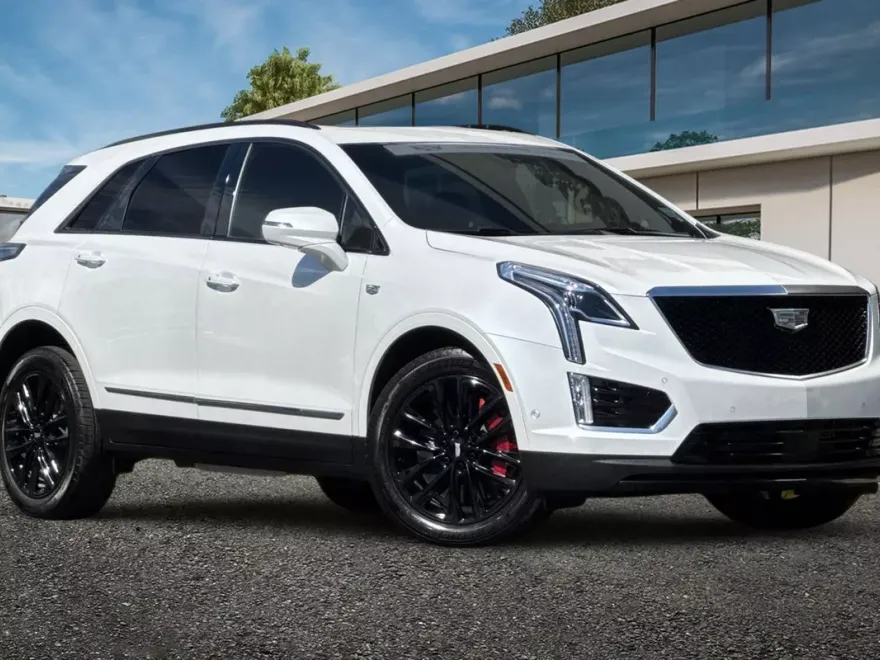 2023 Cadillac XT5 Sport photo 1