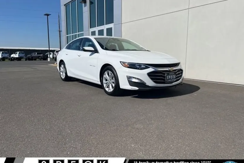 2023 Chevrolet Malibu 1LT photo 1