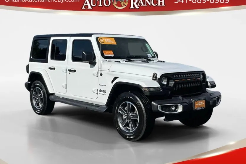 2023 Jeep Wrangler Sahara photo 1