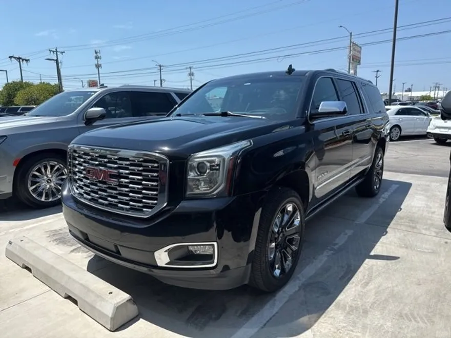 2019 Gmc Yukon XL Denali photo 1