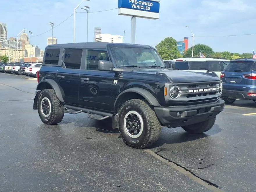 2022 Ford Bronco Big Bend photo 1