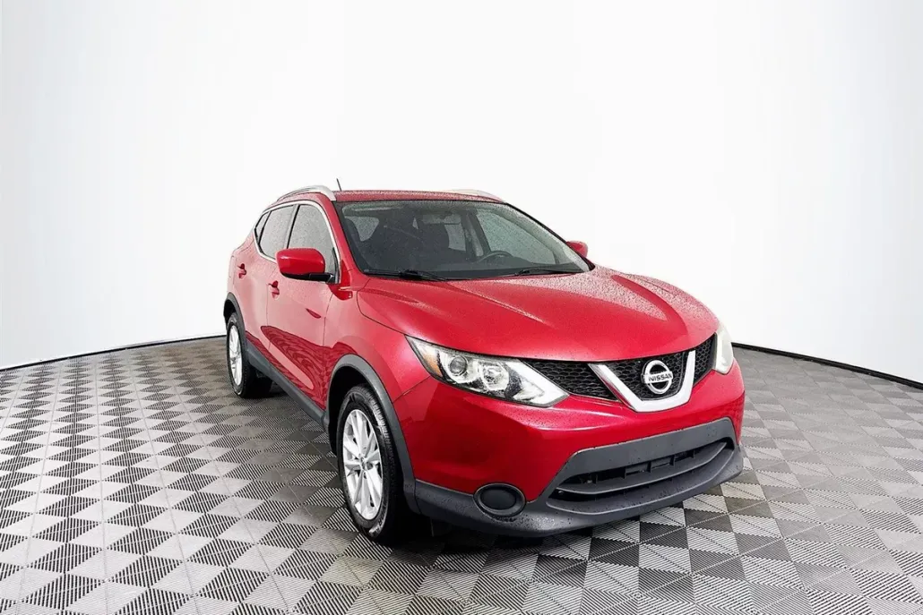 2017 Nissan Rogue Sport S photo 1