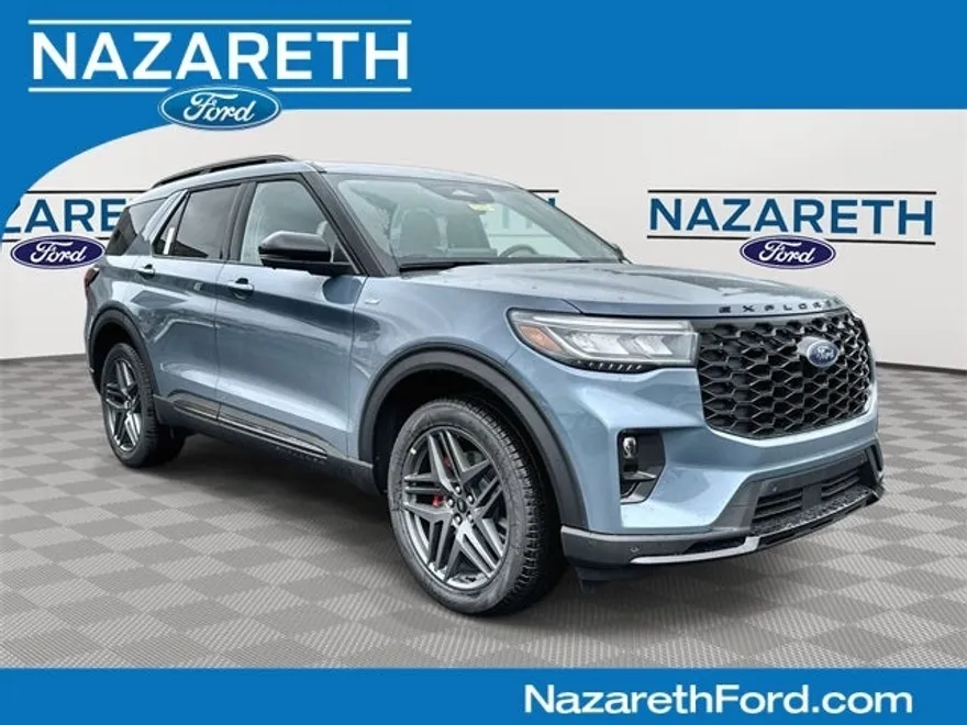 2025 Ford Explorer ST-Line photo 1