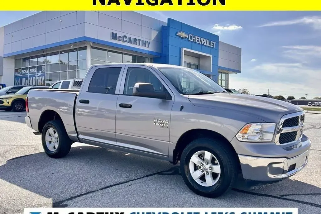 2023 Ram 1500 Classic SLT photo 1