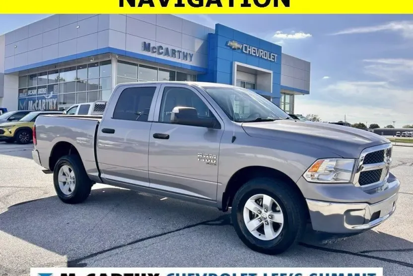 2023 Ram 1500 Classic SLT photo 1